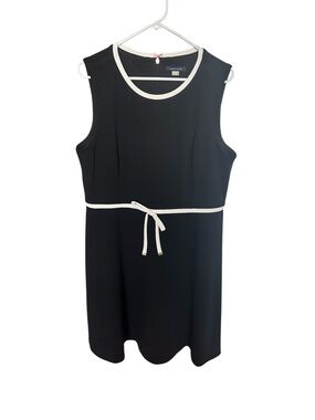Tommy Hilfiger. Black Sleeveless Contrast-Trim Dress with Tie Waist